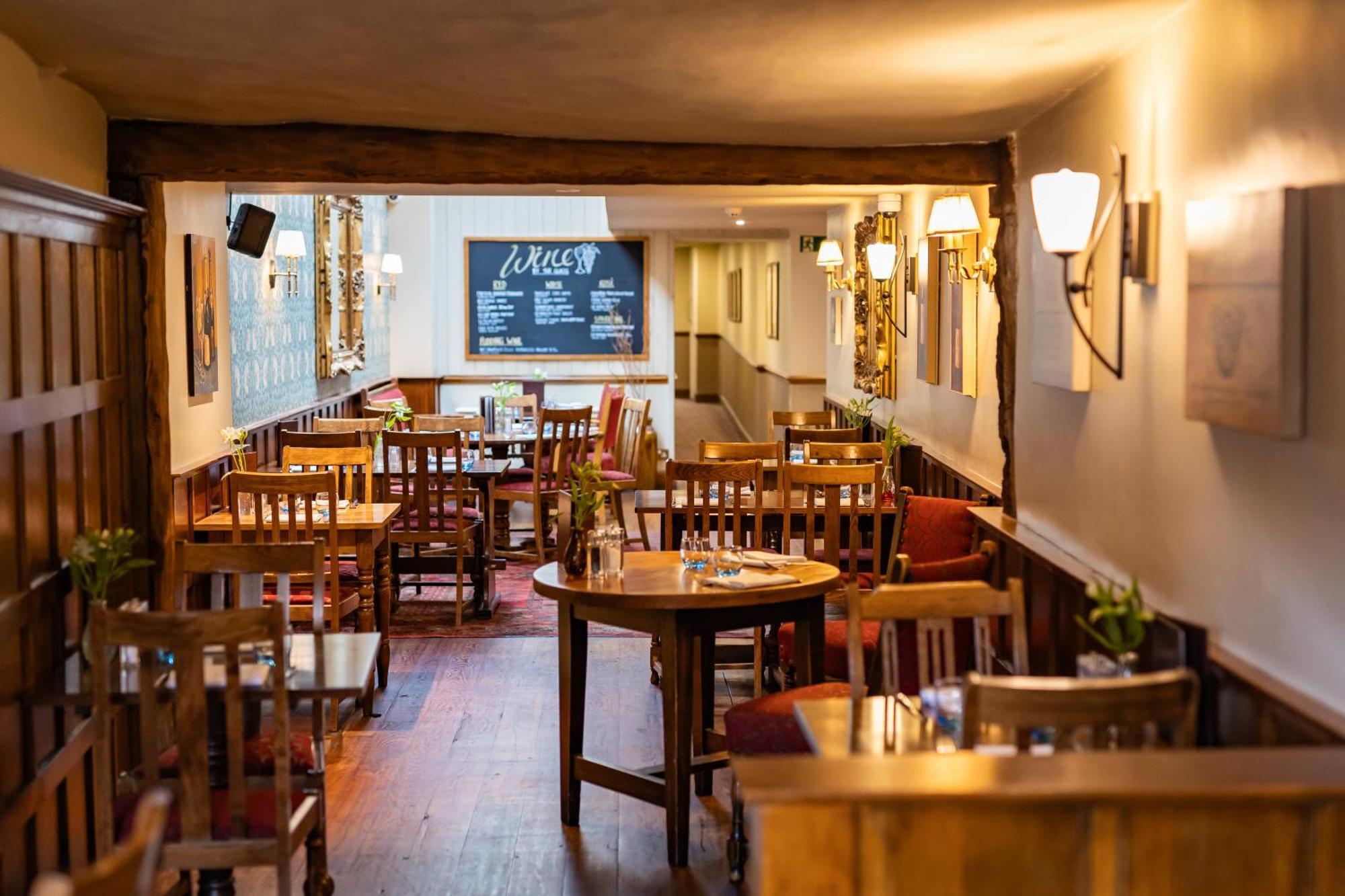 The Red Lion Hotel Hillingdon kerület Kültér fotó