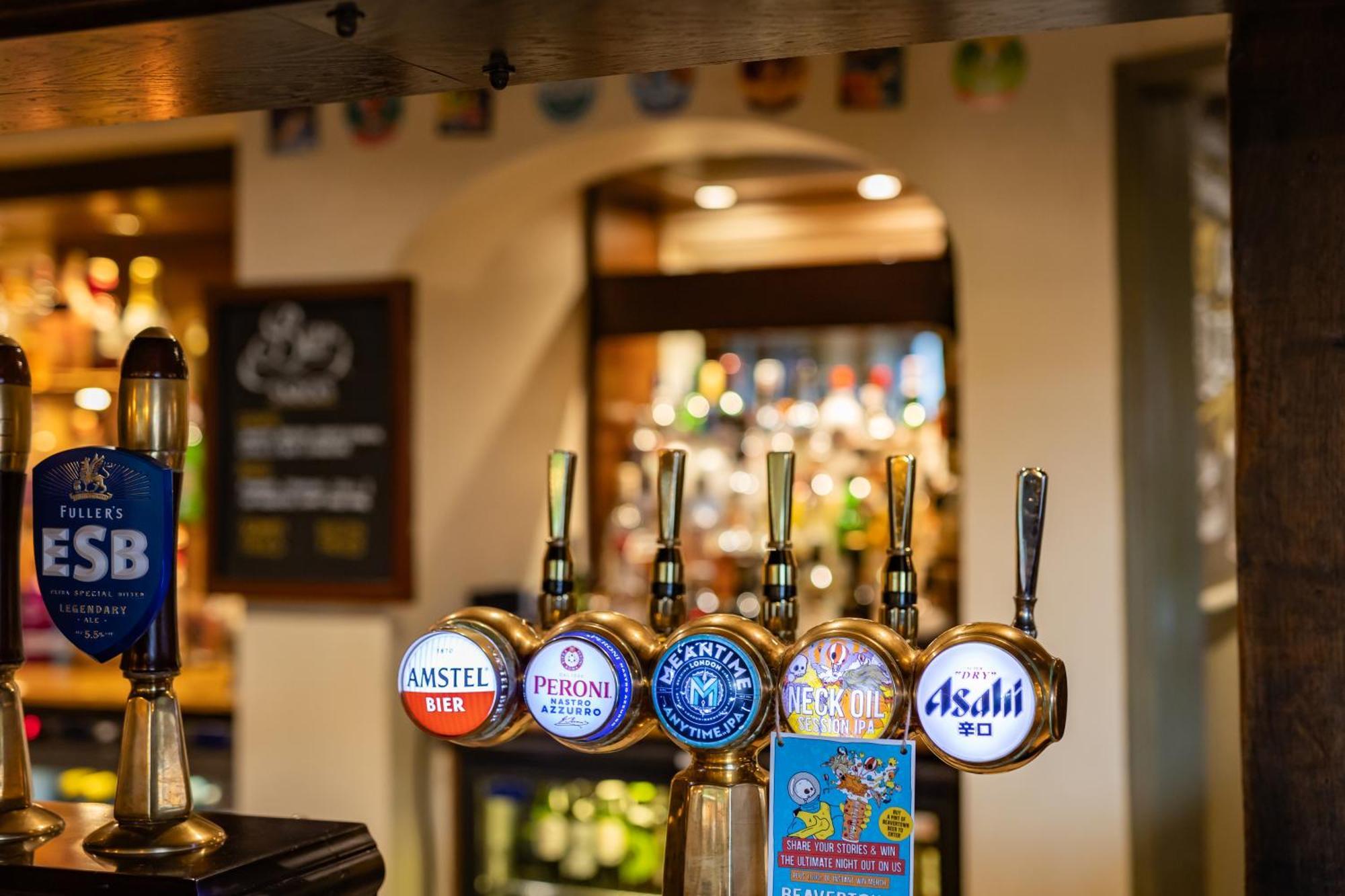 The Red Lion Hotel Hillingdon kerület Kültér fotó