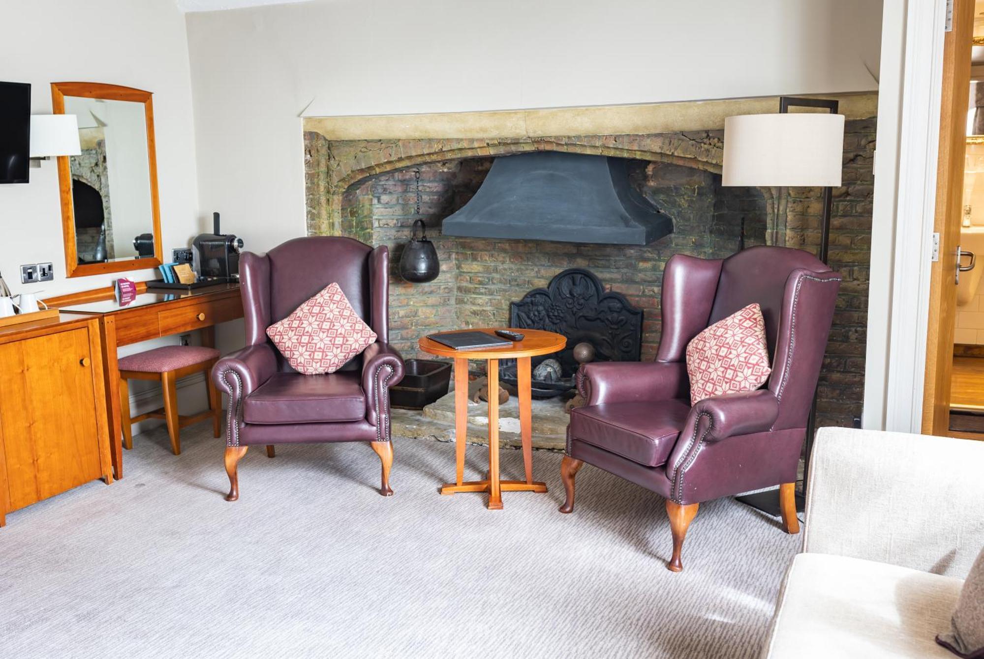 The Red Lion Hotel Hillingdon kerület Kültér fotó